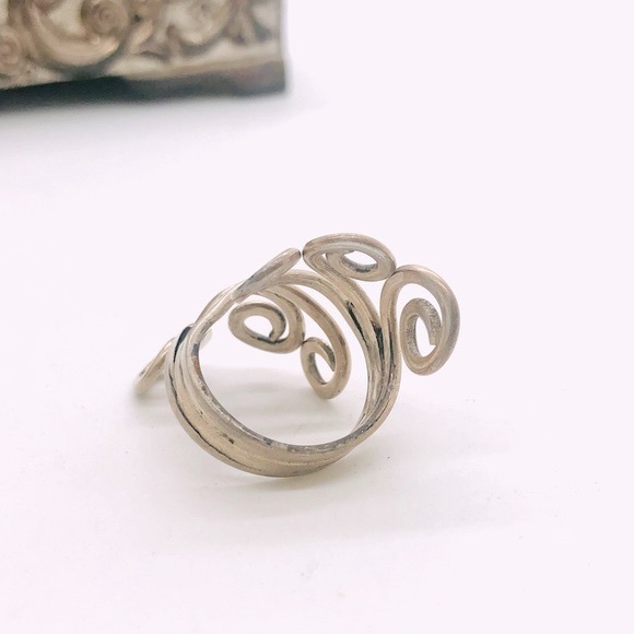 Vintage Silver Bypass 925 Scroll Ring - Picture 4 of 9